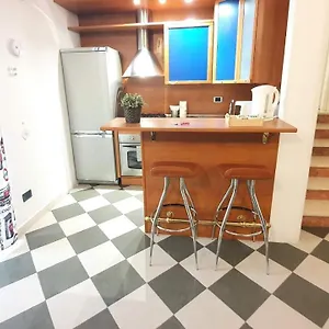 https://house-of-music.barihotels.org