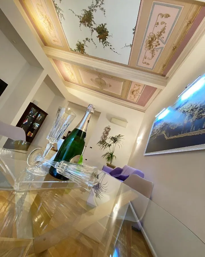 Apartment Suite 188 - Via Roma Palermo Italy