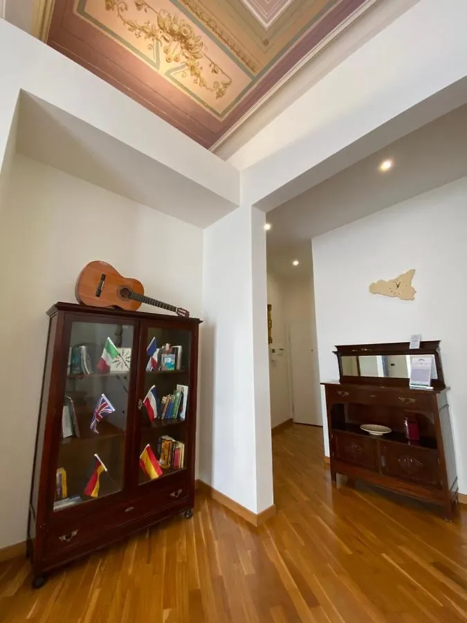 Apartment Suite 188 - Via Roma Palermo Italy