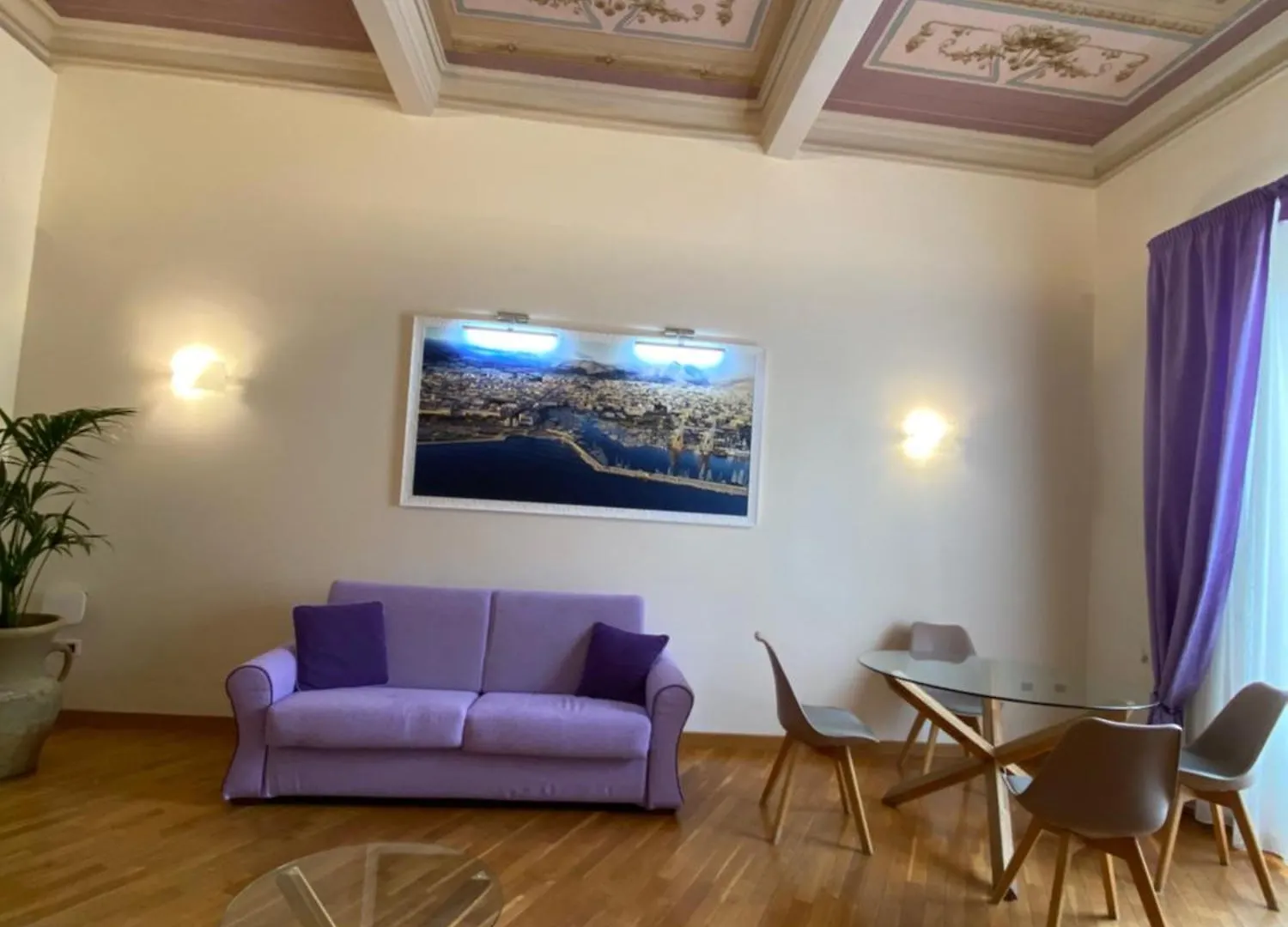 Suite 188 - Via Roma Palermo 0*,  Italy